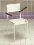 Chaise de douche avec accoudoirs relevables Revato